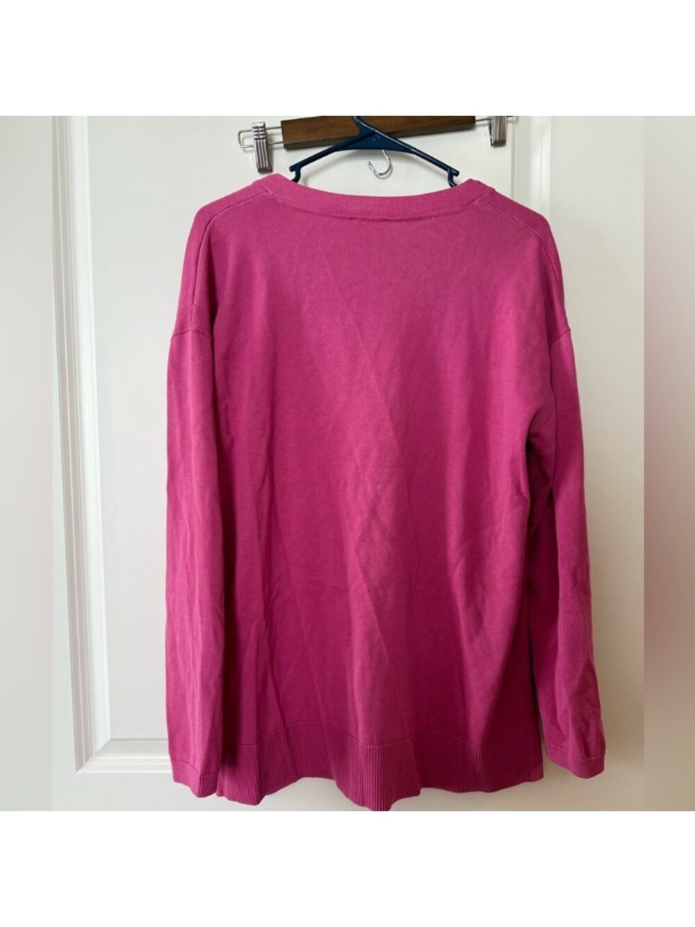 Cardigan Size Large NWOT - Picture 3 of 3